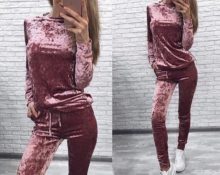 velour sportsdress