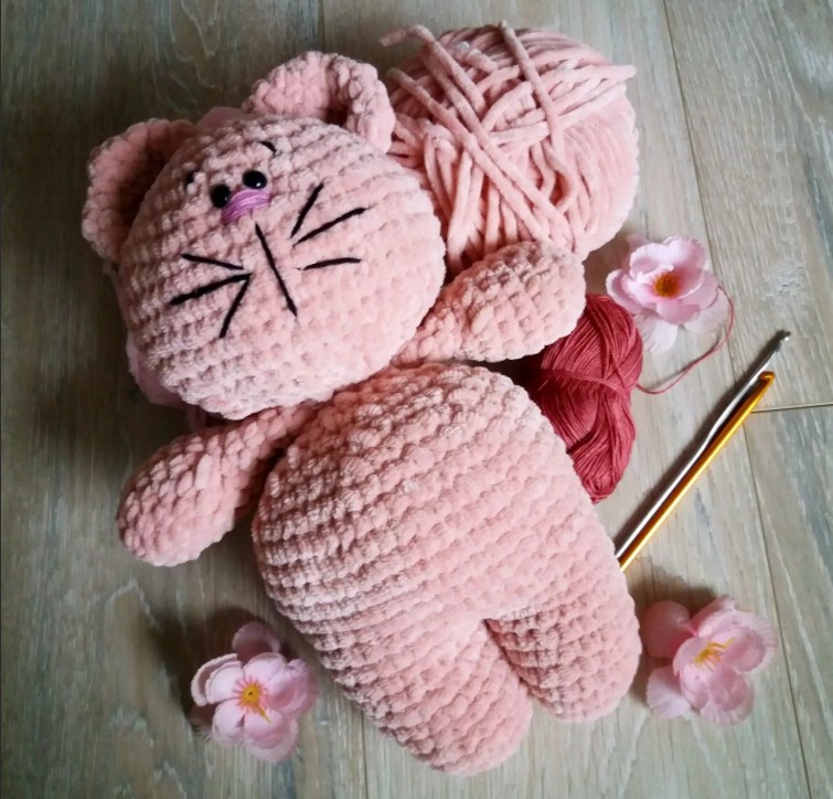 Pink cat toys