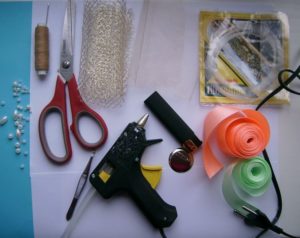 Satin ribbon roses tools