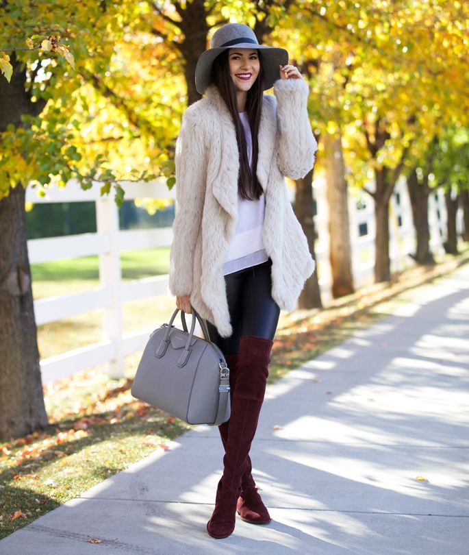 Burgundy suede boots with hat