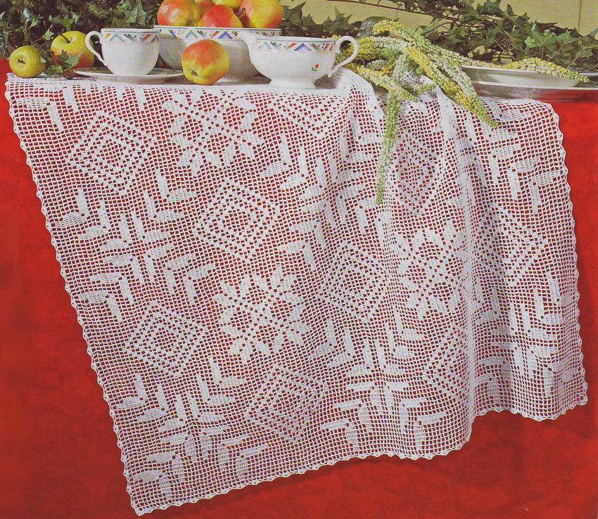 traditional tablecloth