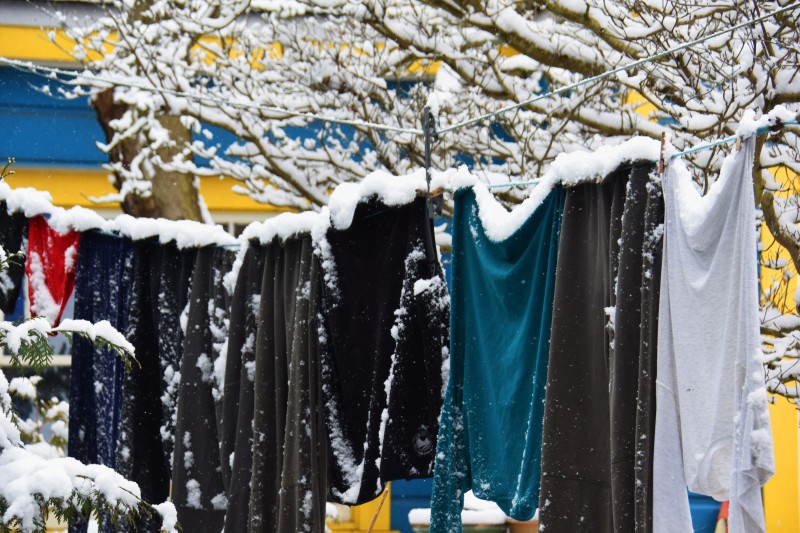 laundry in the cold