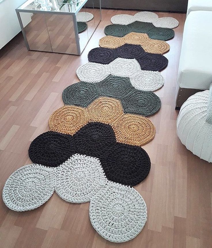 tapis à motifs ronds