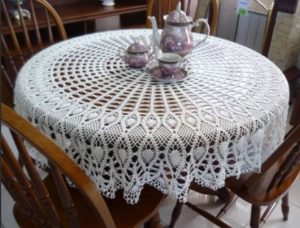 mga pattern ng crochet tablecloth mula sa mga Japanese magazine 7