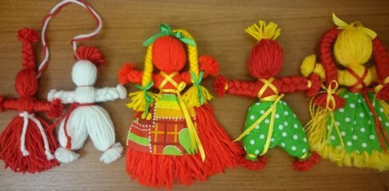 yarn dolls