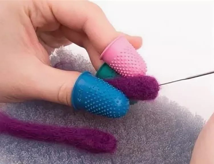 Mga thimbles para sa hand felting