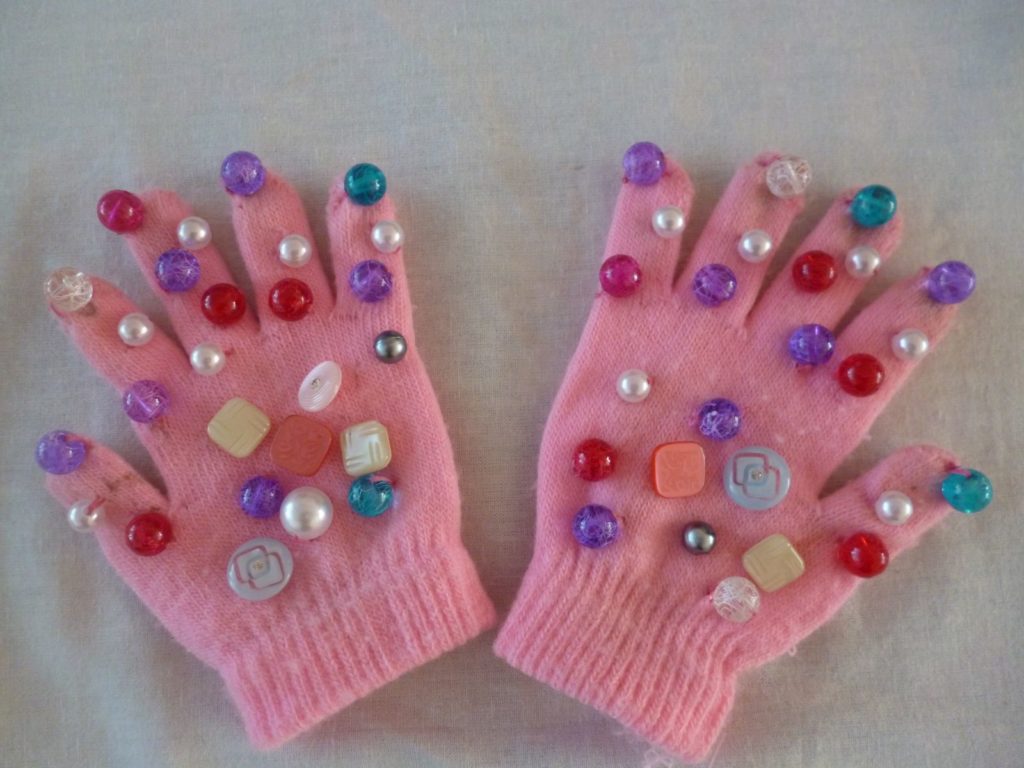 guantes infantiles para masajes de bricolaje