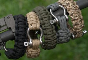 pulseiras de paracord