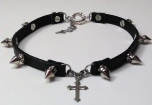 choker with spikes