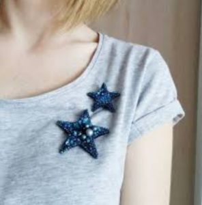 brooch with t-shirt