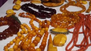 maraming bakelite beads