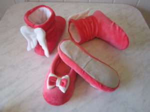 DIY fleece slippers