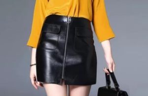 Skirt kulit eko hitam