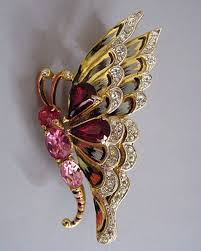 Mga uri ng brooch