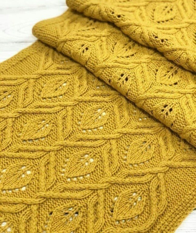 yellow stole knitted