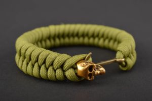 paracord armbånd