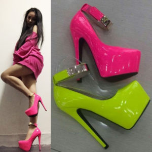 12 cm stiletto heels combined with mini