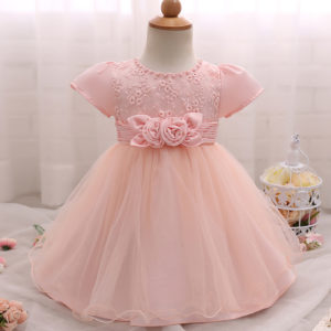 coser un vestido de princesa con tus propias manos para una niña