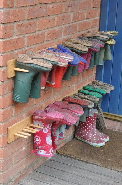 Storing street boots