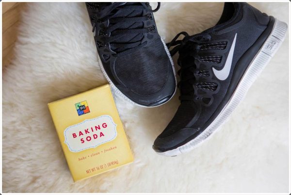 Baking soda helps get rid of odor in shoes