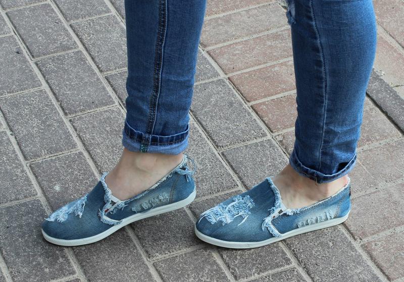 Moccasins denim wanita