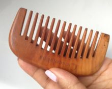 how to wash a wooden comb