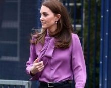 De ce și-a purtat Kate Middleton bluza pe spate?