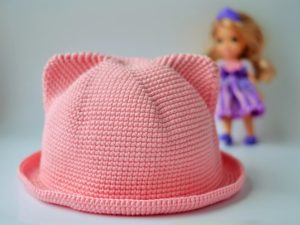 bonnet au crochet avec oreilles