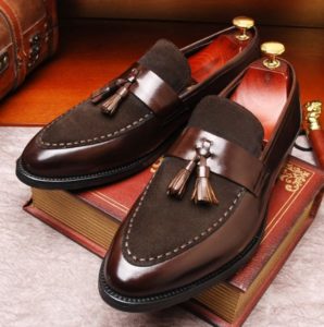 ανδρικά loafers με φούντες