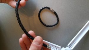 Comment raccourcir un bracelet tissé