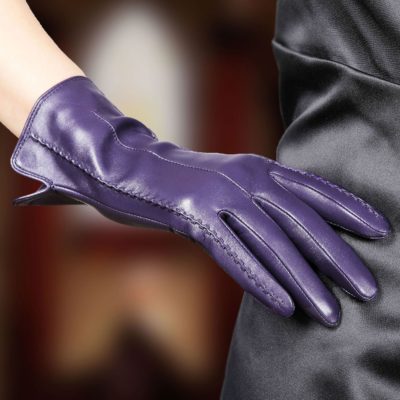 des gants de cuir