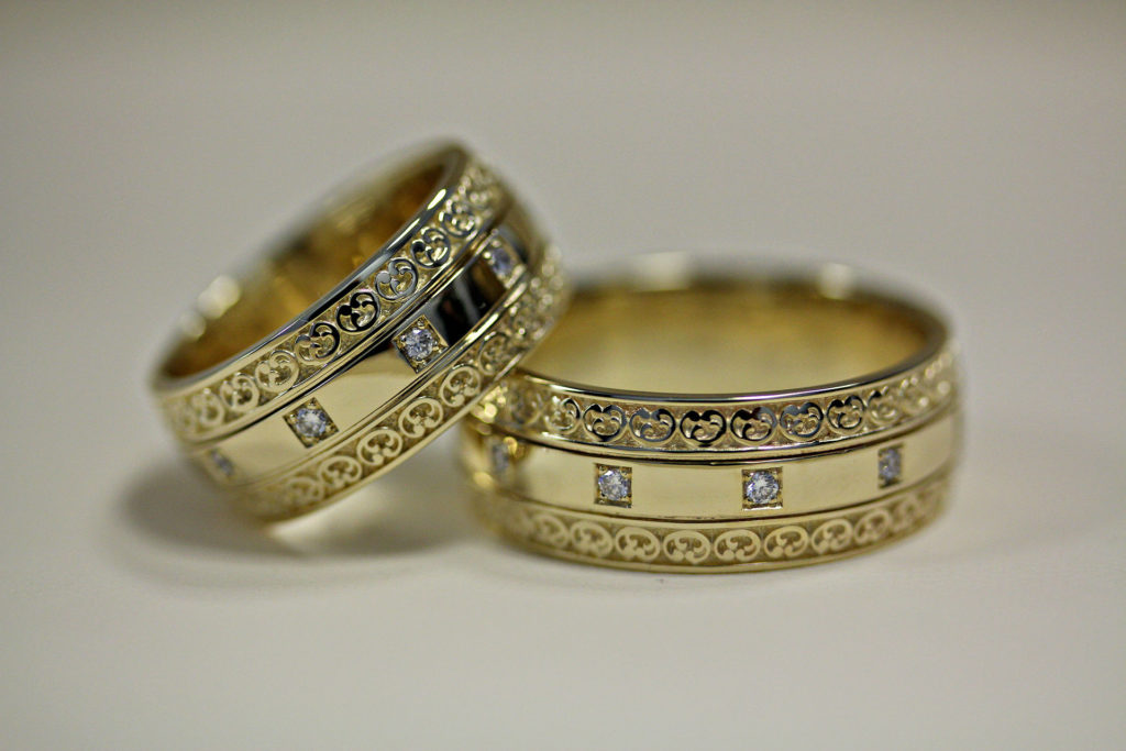 identical wedding ring style