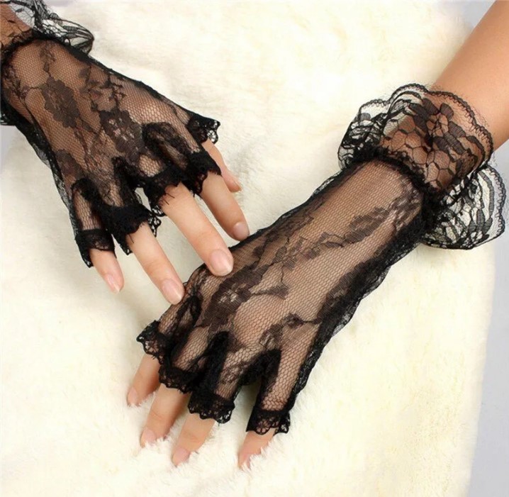 gants sans doigts en dentelle noire