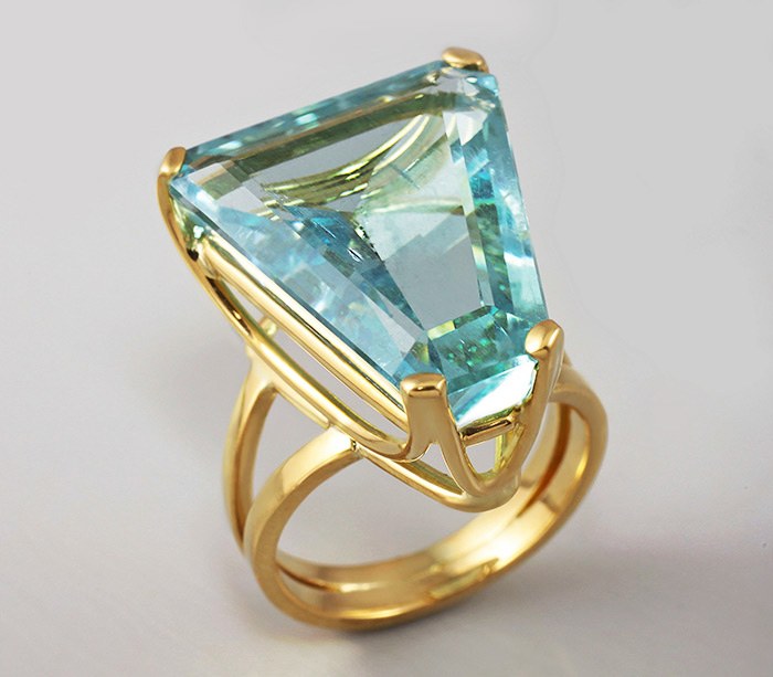 aquamarine