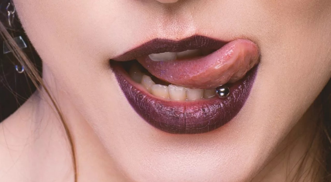 tongue piercing