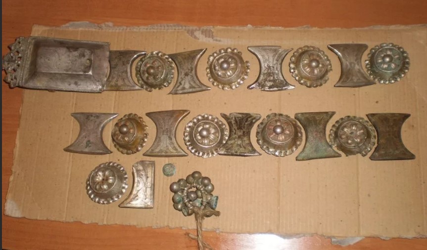 medieval belt buckles Kyiv