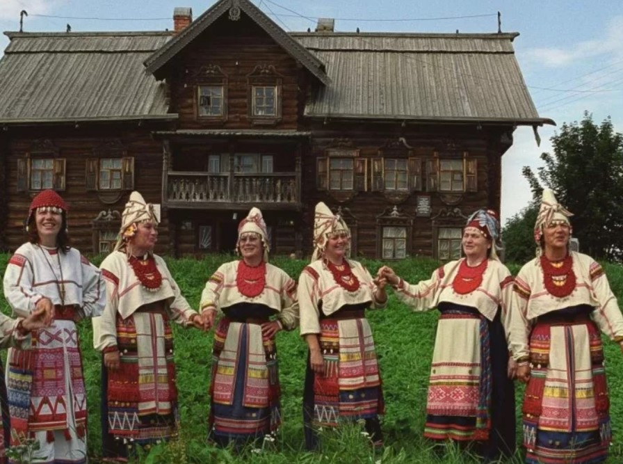 γαμήλια κοστούμια Vepsians of Karelia 2