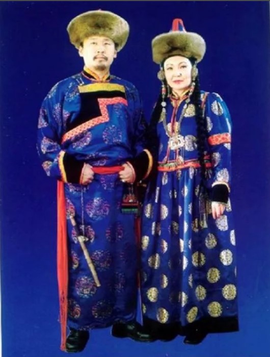 Buryat gelinlik 2