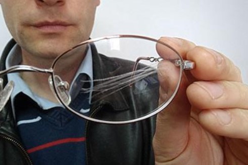 glasses with scratches