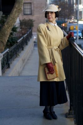 Jupe longue au sol pour les femmes de plus de 50 ans