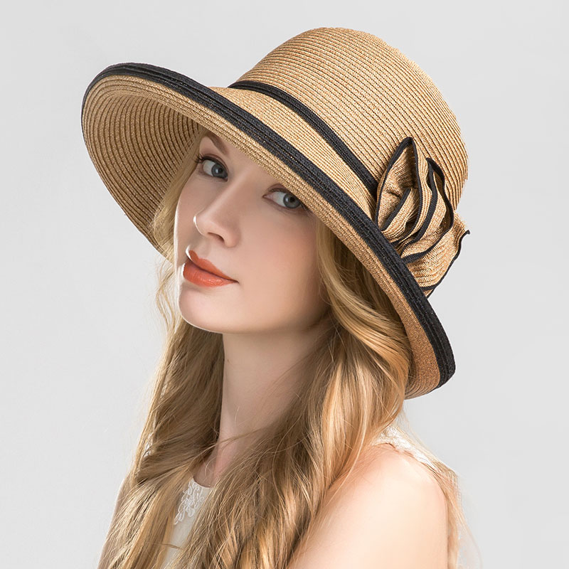 Straw hat with design