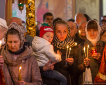 Hvilken slags tørklæde skal du ikke have i kirke i påsken?