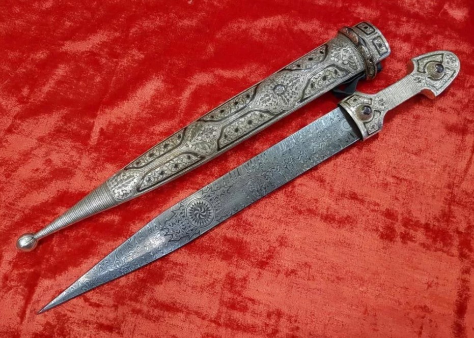 Georgia dagger