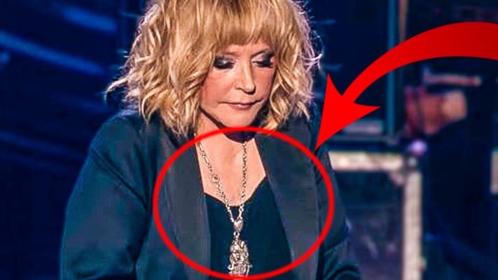 Kirkorov va regalar a Pugacheva un collaret per valor de 80 milions de rubles