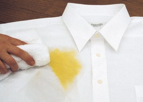 Vigorous mixture for all stains on clothes