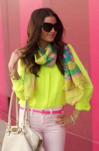 neon med pink