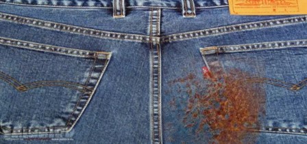 Jeans mit Rost