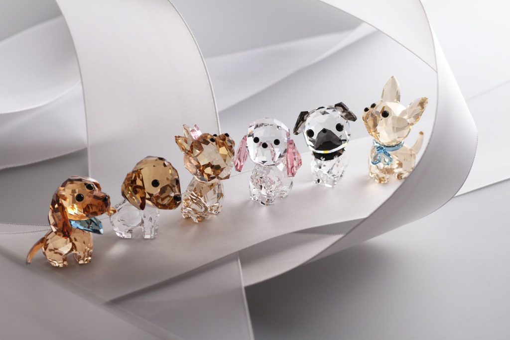 bức tượng nhỏ Swarovski