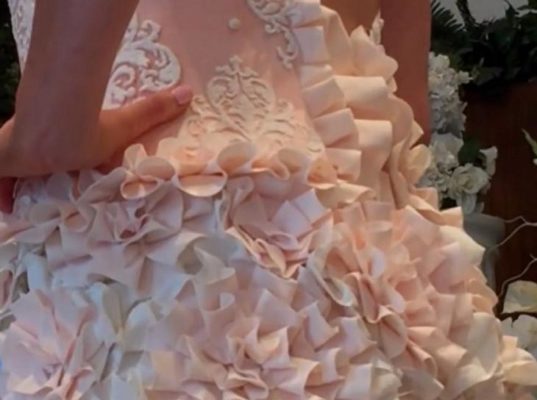 The girl made a wedding dress from boiled toilet paper