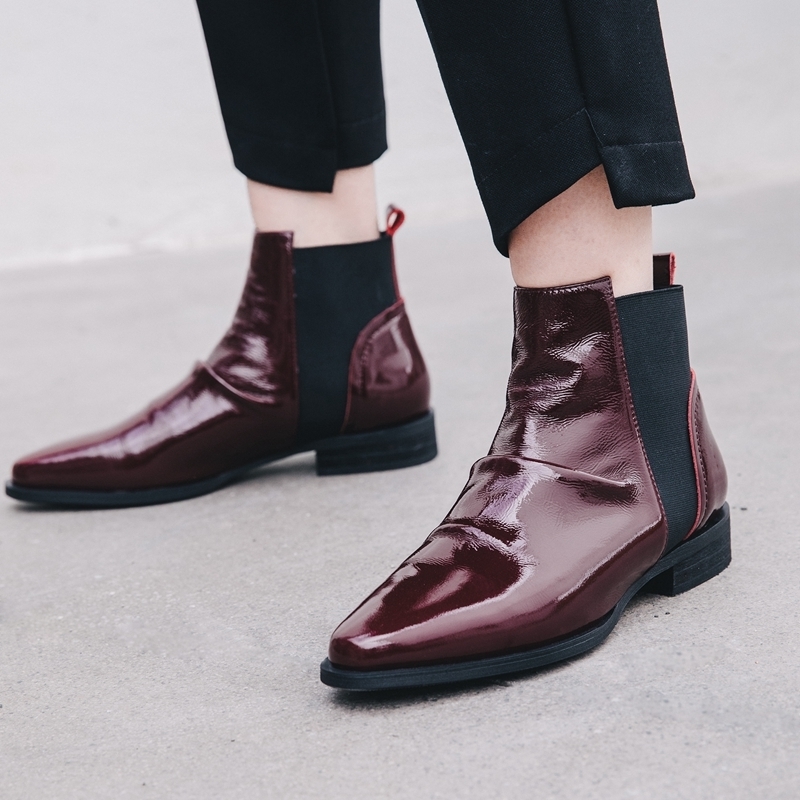 Chelsea boots